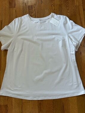 Women's Short Sleeve T-Shirt - A New Day cream color